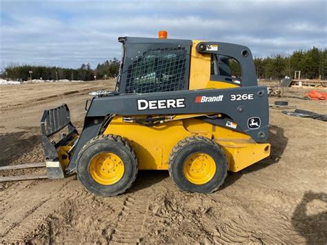 jd 326e skid steer on tracks footprint|john deere 326 skid steer specs.